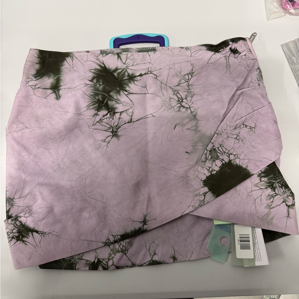 Off-White Tie Dye Twist Mini Skirt in military Lilac NWT